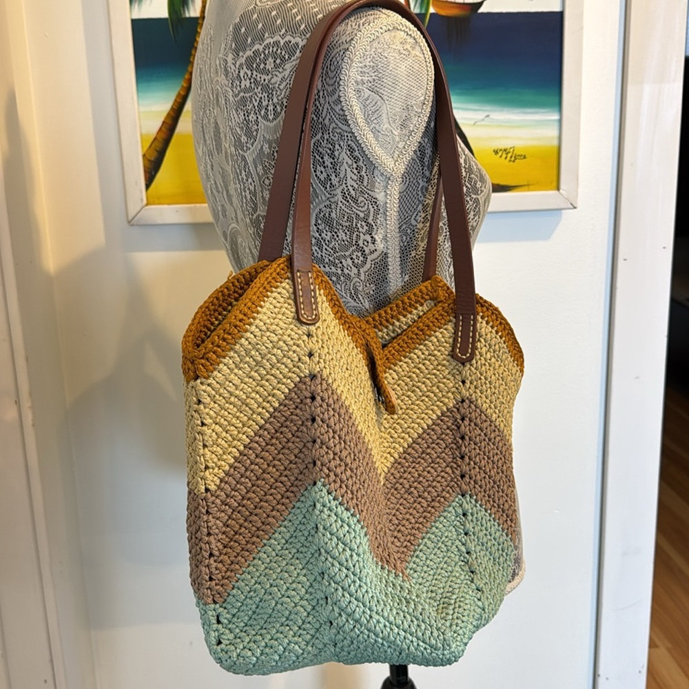 Crochet Tote Shoulder Bag, Handmade Chevron Striped Casual - Picture 15 of 16